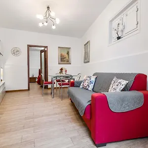 https://arcobaleno-solo-affitti-brevi.palermohotels.org